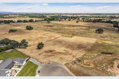 19012 E Sierra View Court, Clements, CA 95227 - Photo 1
