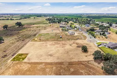 19012 E Sierra View Court, Clements, CA 95227 - Photo 7
