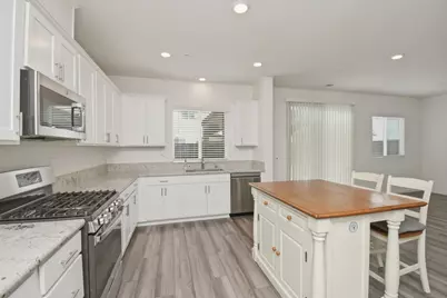 2063 Baldwin Way, Olivehurst, CA 95961 - Photo 13