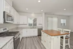 2063 Baldwin Wy, Olivehurst, CA 95961 - Photo 13