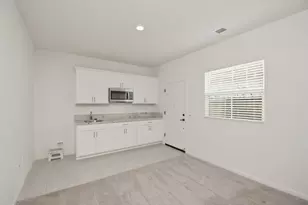 2063 Baldwin Wy, Olivehurst, CA 95961 - Photo 19