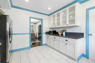 2615 Freeport Blvd, Sacramento, CA 95818 - Photo 11