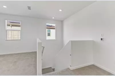 8679 Oldfield Way, Sacramento, CA 95829 - Photo 13
