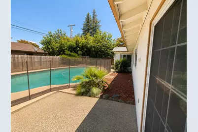 1361 Peach Tree Lane, Yuba City, CA 95993 - Photo 11