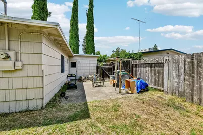 851 Greenwood Avenue, West Sacramento, CA 95605 - Photo 23