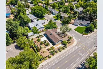 2101 Bircher Way, Carmichael, CA 95608 - Photo 27