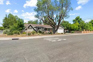 2101 Bircher Way, Carmichael, CA 95608 - Photo 3