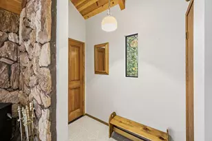 337 Kenshaw Ct, Dorrington, CA 95223 - Photo 5