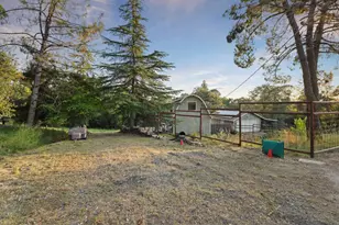19440 Mount Hope Ln, Soulsbyville, CA 95372 - Photo 27