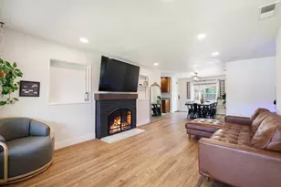 1408 W Benjamin Holt Dr, Stockton, CA 95207 - Photo 3