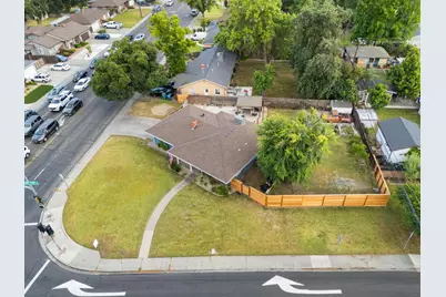 1408 W Benjamin Holt Drive, Stockton, CA 95207 - Photo 43