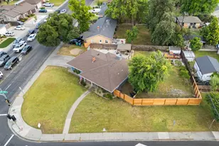 1408 W Benjamin Holt Dr, Stockton, CA 95207 - Photo 43