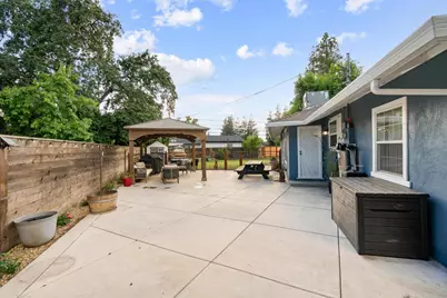 1408 W Benjamin Holt Drive, Stockton, CA 95207 - Photo 35