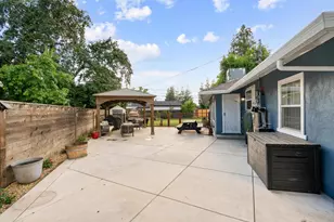 1408 W Benjamin Holt Dr, Stockton, CA 95207 - Photo 35
