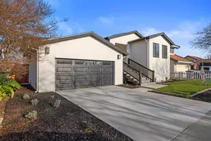 1121 Crater Ave, Modesto, CA 95351 - Photo 3