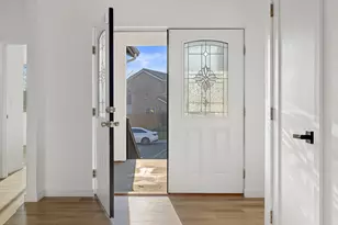 1121 Crater Ave, Modesto, CA 95351 - Photo 7