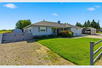 1242 Pauline Avenue, Modesto, CA 95358 - Photo 3