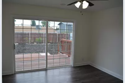 4318 Chapel Way, Sacramento, CA 95842 - Photo 27