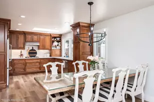8612 Pendleton Dr, Granite Bay, CA 95746 - Photo 9