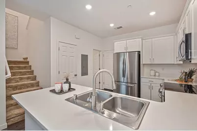 3031 Mesmerizing Walk, Sacramento, CA 95835 - Photo 15