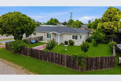 1885 15th Street, Olivehurst, CA 95961 - Photo 1