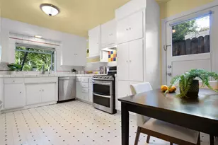 4032 T St, Sacramento, CA 95819 - Photo 5