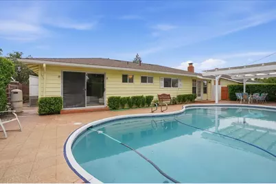 6207 Rushmore Drive, Sacramento, CA 95842 - Photo 27