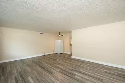 1121 Brookside Road, Stockton, CA 95207 - Photo 19