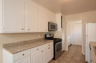 1121 Brookside Rd, Stockton, CA 95207 - Photo 7