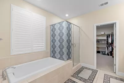 9518 Bryan Hall Way, Elk Grove, CA 95624 - Photo 37