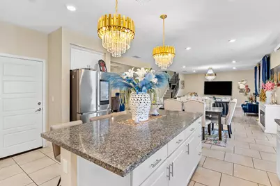 9518 Bryan Hall Way, Elk Grove, CA 95624 - Photo 13
