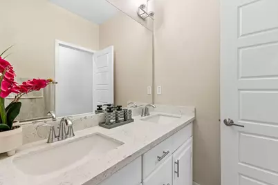 9518 Bryan Hall Way, Elk Grove, CA 95624 - Photo 23