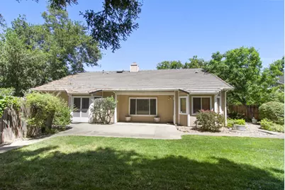 9282 Porto Vista Court, Elk Grove, CA 95624 - Photo 43