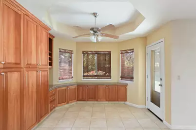 9282 Porto Vista Court, Elk Grove, CA 95624 - Photo 21