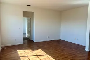 49 Sun Reign Pl, Sacramento, CA 95823 - Photo 5