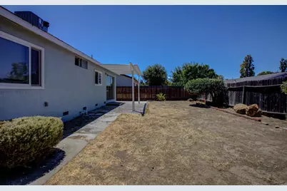1323 Rusher Street, Tracy, CA 95376 - Photo 5