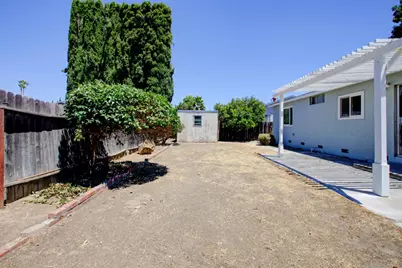 1323 Rusher Street, Tracy, CA 95376 - Photo 37