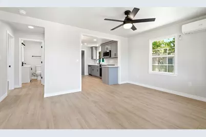 5005 E Washington Street, Stockton, CA 95215 - Photo 13