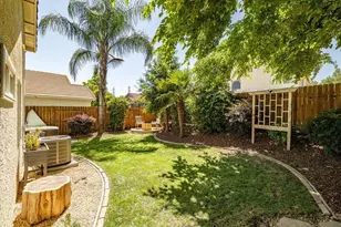 105 Moylan Ct, Folsom, CA 95630 - Photo 17