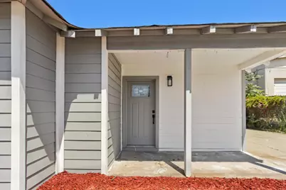 4901 Parker Avenue, Sacramento, CA 95820 - Photo 5