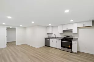 4901 Parker Ave, Sacramento, CA 95820 - Photo 35