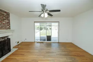 2754 W Swain Rd, Stockton, CA 95207 - Photo 15
