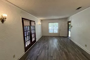 118 W Euclid Ave, Stockton, CA 95204 - Photo 5