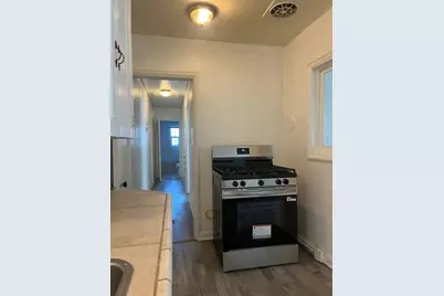 118 W Euclid Avenue, Stockton, CA 95204 - Photo 11