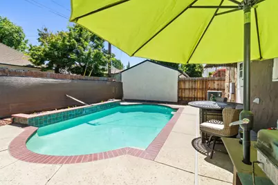 1872 W Willow Street, Stockton, CA 95203 - Photo 27