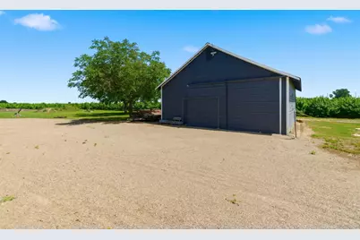 10155 E Kettleman Lane, Lodi, CA 95240 - Photo 41