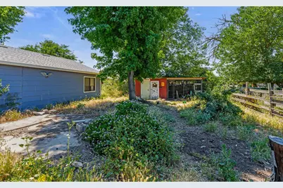 2201 Vivian Road, Modesto, CA 95358 - Photo 31
