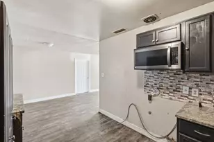 27341 Parkwood Ave, Madera, CA 93637 - Photo 5