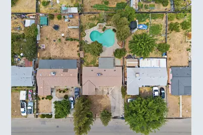 27341 Parkwood Avenue, Madera, CA 93637 - Photo 43