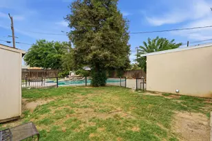 27341 Parkwood Ave, Madera, CA 93637 - Photo 29